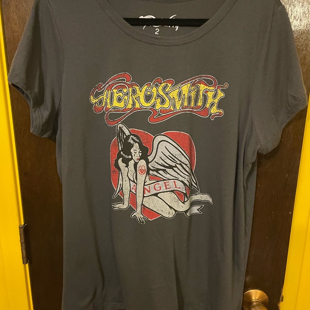 Torrid Classic Fit Vintage Ringer Tee Aerosmith. Faded black, size 2.